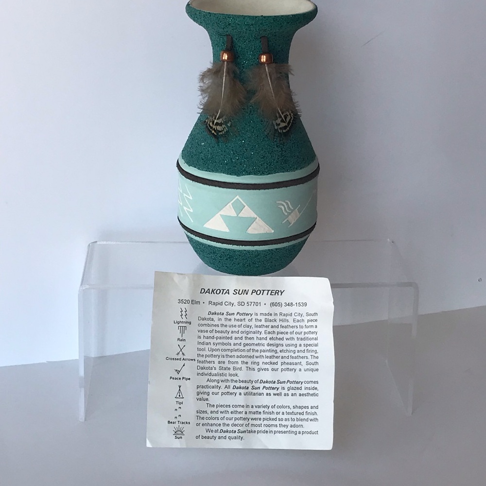 VTG Native American Sioux Style Pottery Vase Hand Crafted Dakota Sun Signed CJM